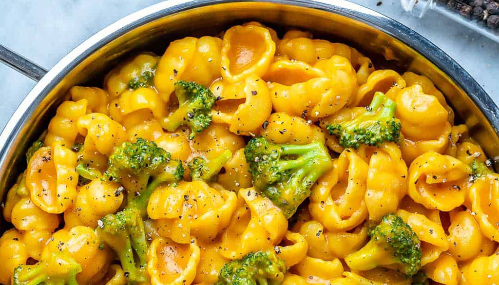 Easy Vegan Mac and Cheese